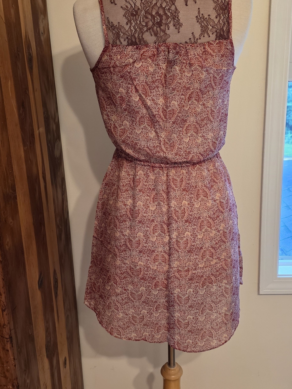 Ella Moss NWOT Silk & Lace Yoke Mini Dress Brick & Cream Small